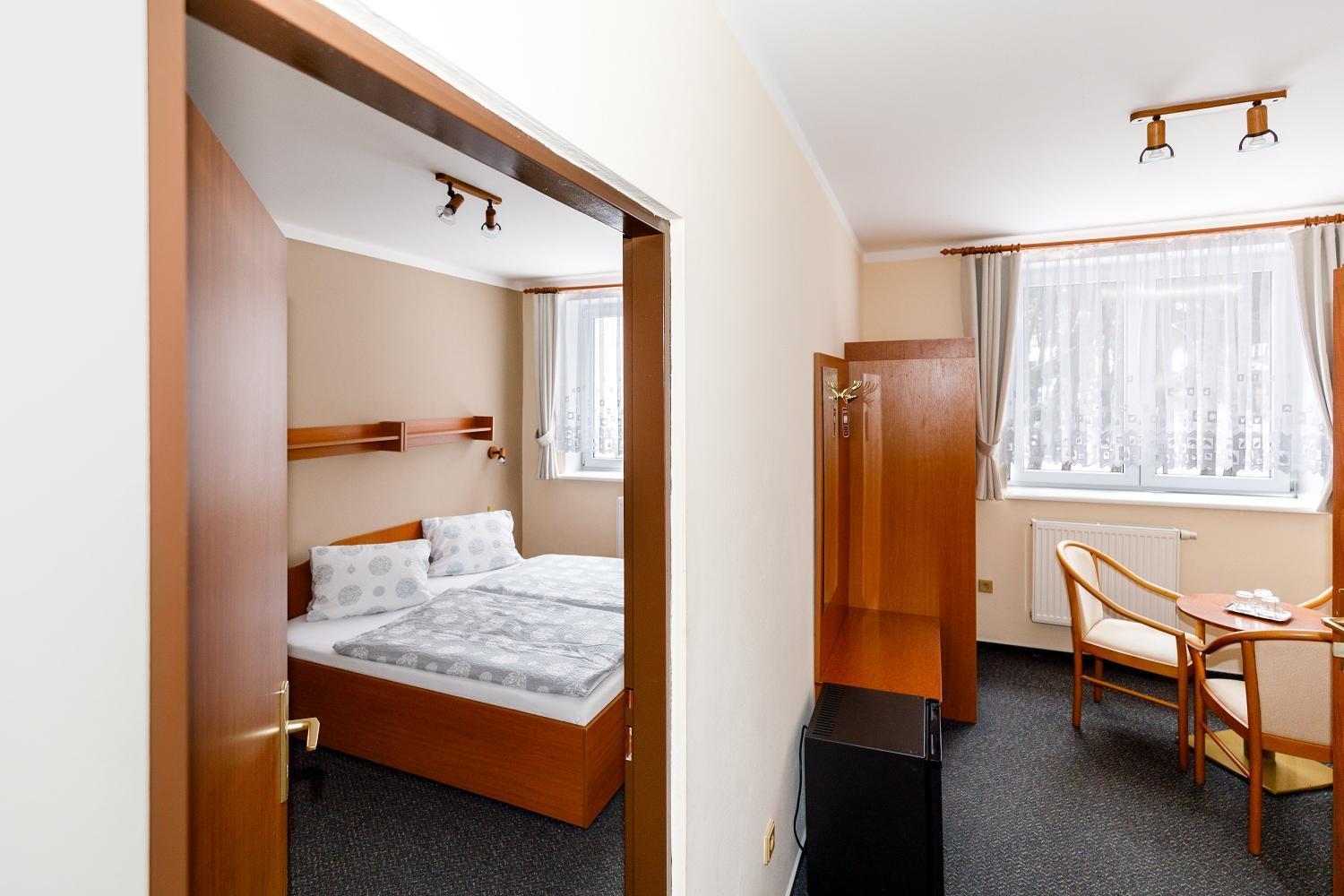 Hotel Jitrenka Konstantinovy Lázně Esterno foto