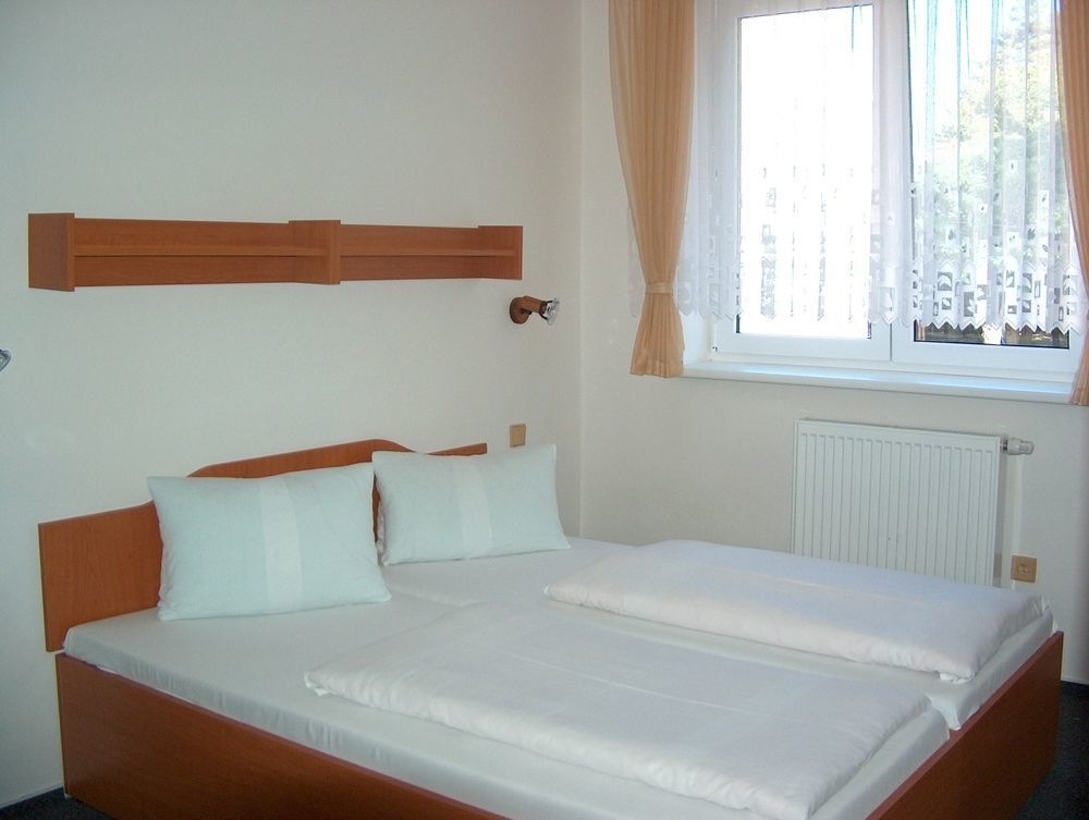 Hotel Jitrenka Konstantinovy Lázně Esterno foto